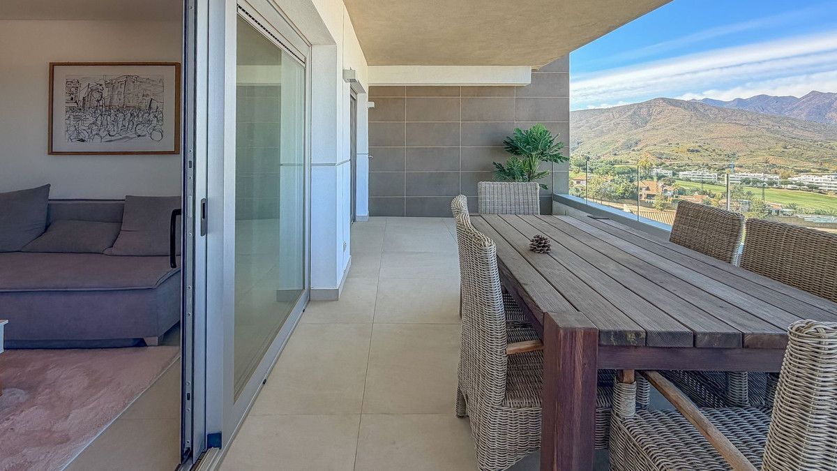 Se vende Apartamento Planta Media de 2 dormitorios en Costa Del Sol, Málaga, España