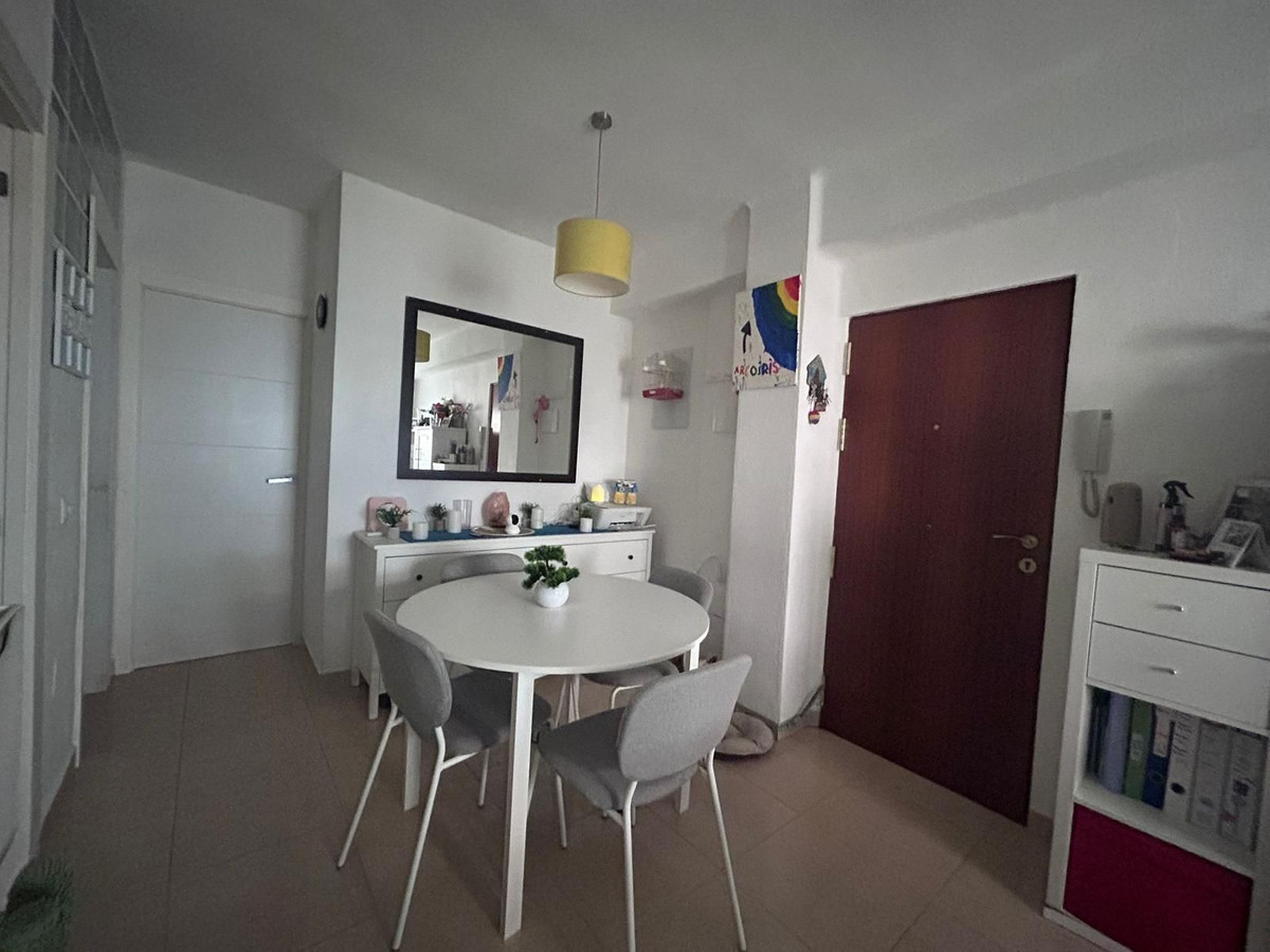 2 Bed Apartment for sale in Estepona Costa Del Sol, Málaga, Spain