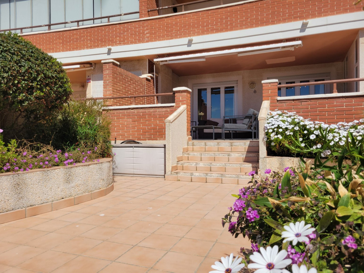 3 Bed Apartment for sale in Calpe Costa Blanca, Alicante, Spain
