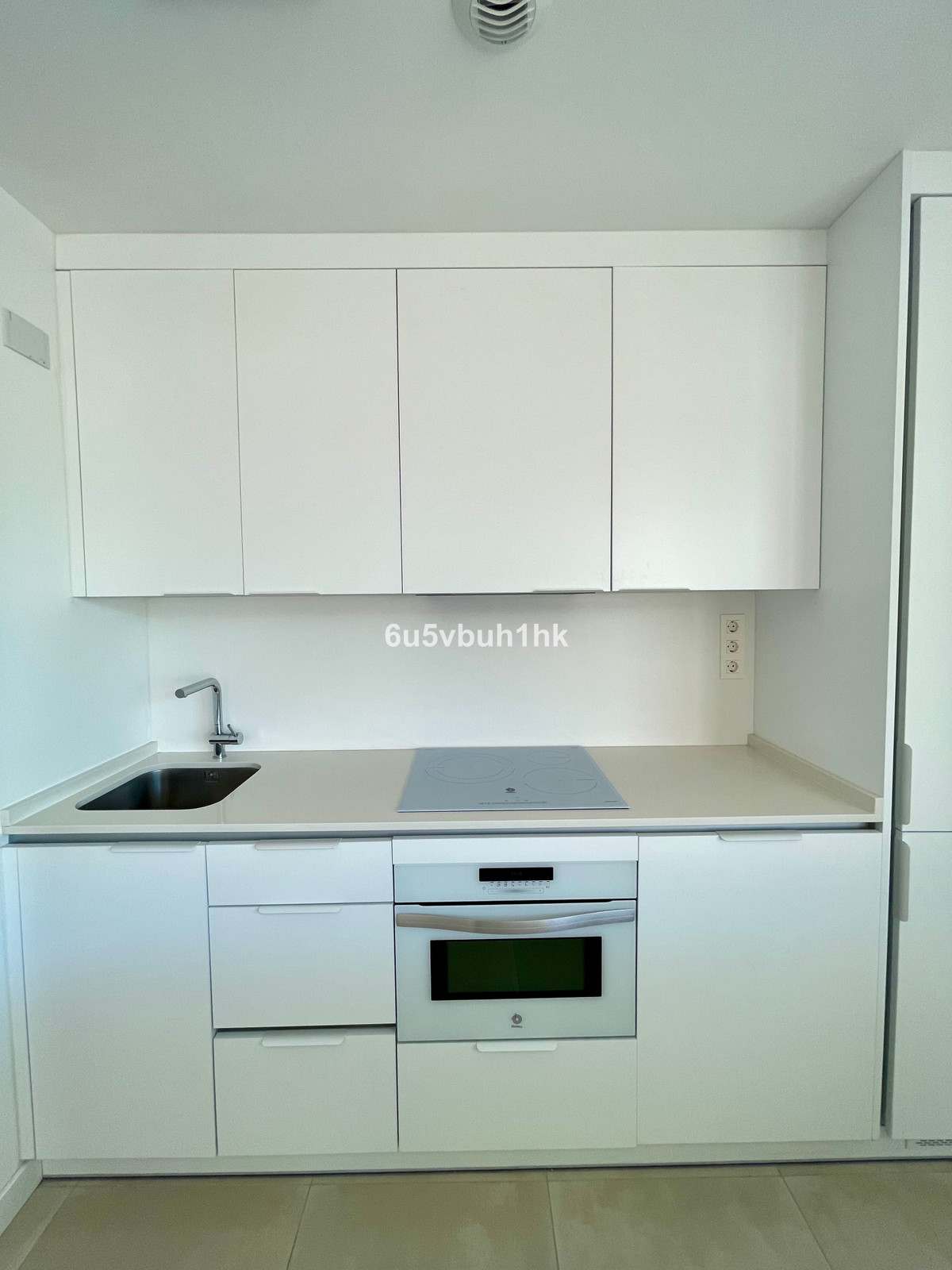 2 Bed Apartment for sale in Fuengirola Costa Del Sol, Málaga, Spain