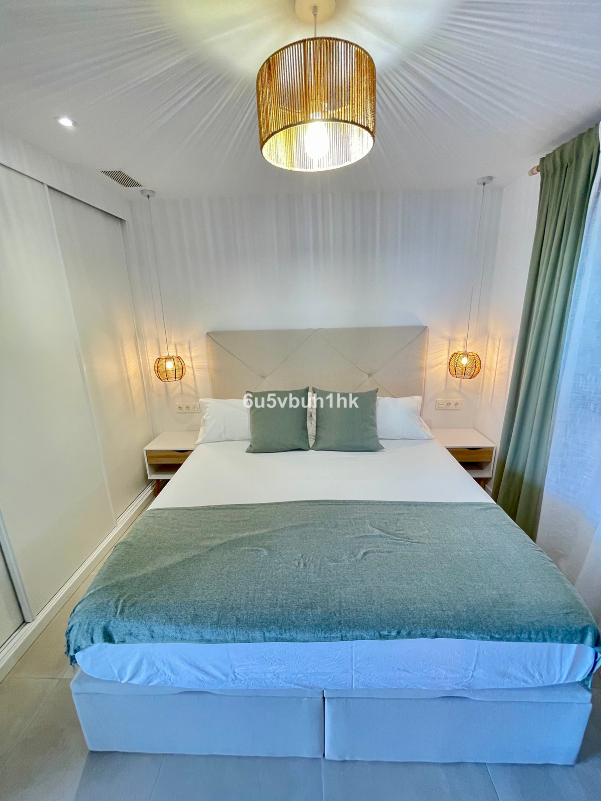 2 Bed Apartment for sale in Fuengirola Costa Del Sol, Málaga, Spain