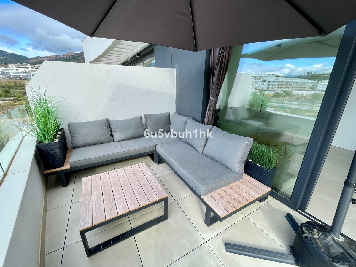 2 Bed Apartment for sale in Fuengirola Costa Del Sol, Málaga, Spain