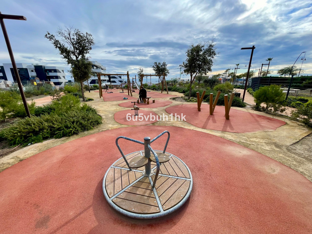 2 Bed Apartment for sale in Fuengirola Costa Del Sol, Málaga, Spain