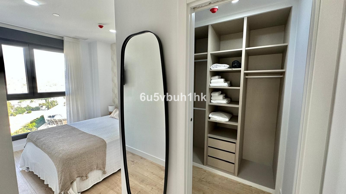 Se vende Apartamento Planta Baja de 4 dormitorios en Costa Del Sol, Málaga, España