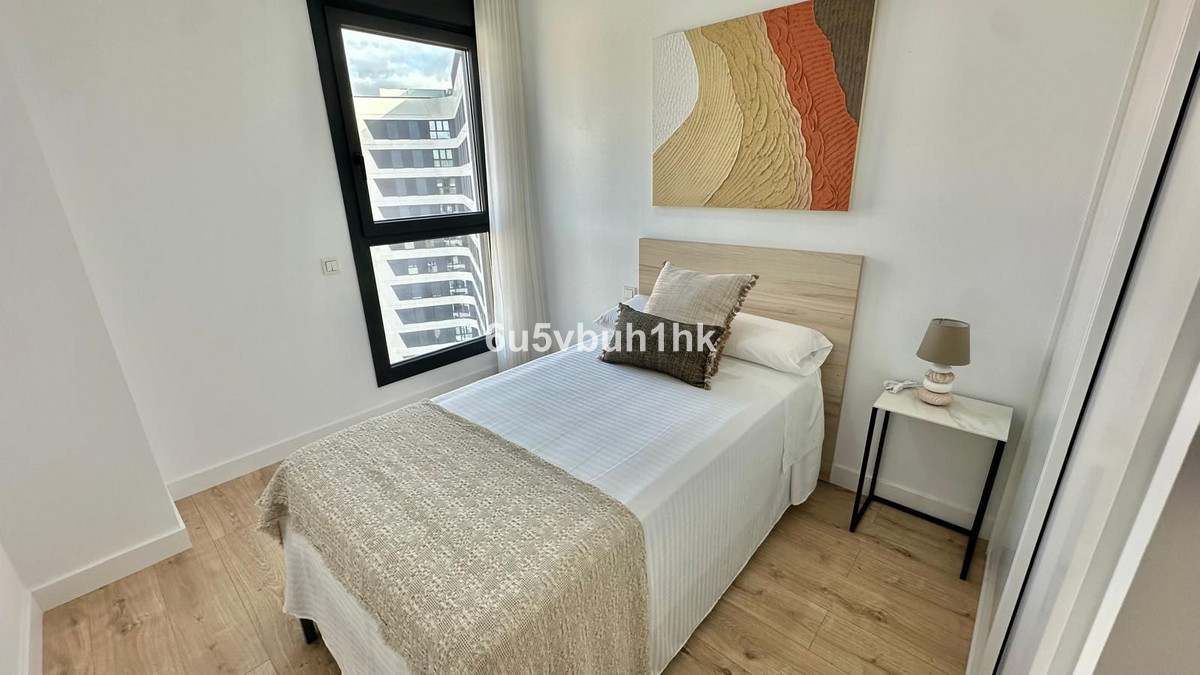 Se vende Apartamento Planta Baja de 4 dormitorios en Costa Del Sol, Málaga, España
