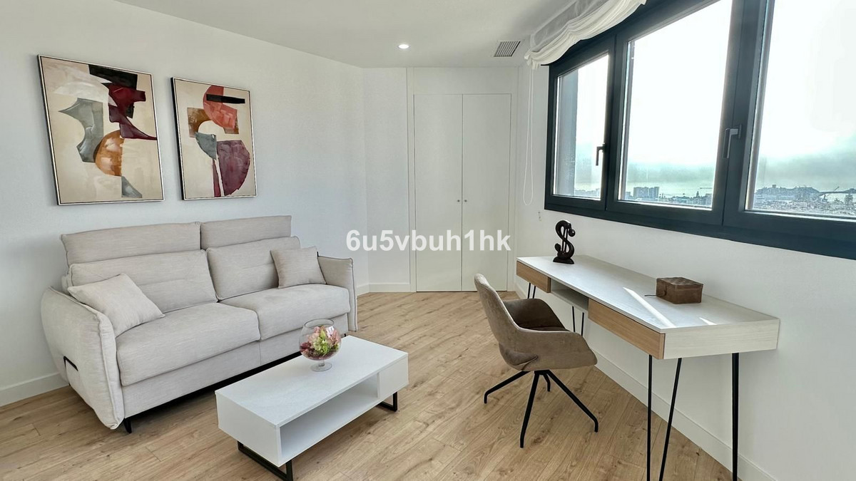 Se vende Apartamento Planta Baja de 4 dormitorios en Costa Del Sol, Málaga, España