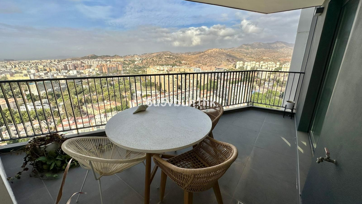Se vende Apartamento Planta Baja de 4 dormitorios en Costa Del Sol, Málaga, España