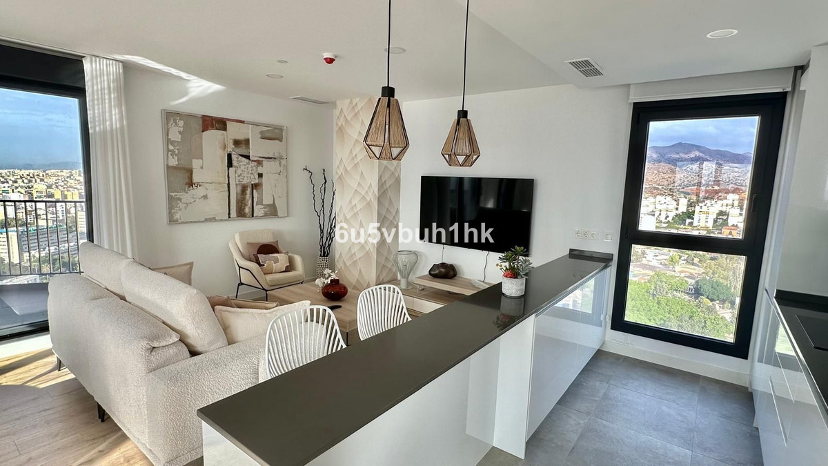 Se vende Apartamento Planta Baja de 4 dormitorios en Costa Del Sol, Málaga, España