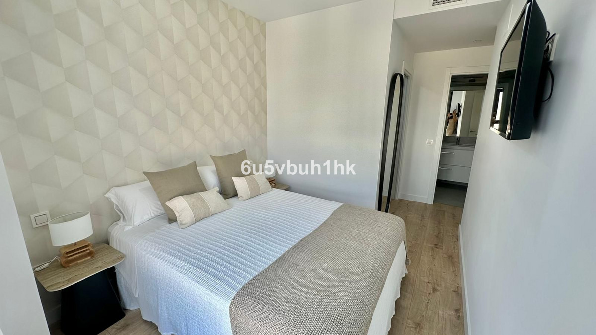Se vende Apartamento Planta Baja de 4 dormitorios en Costa Del Sol, Málaga, España