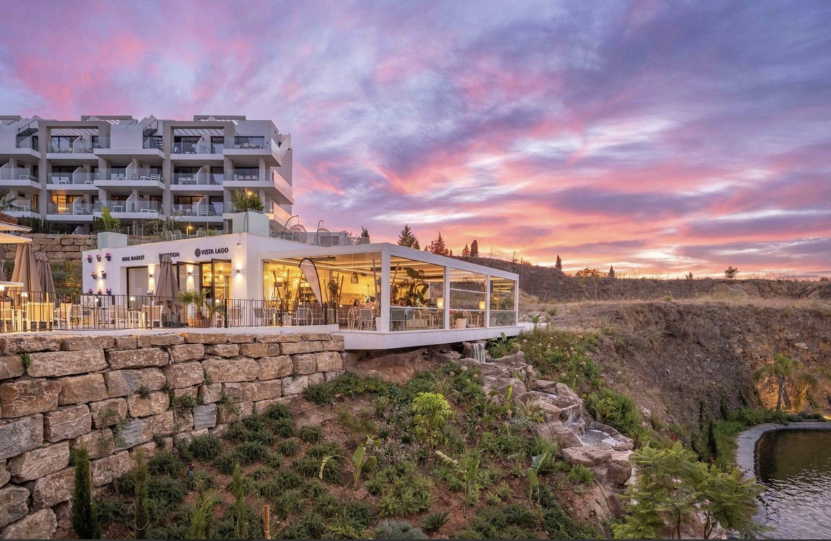 3 Bed Apartment for sale in Mijas Costa Del Sol, Málaga, Spain