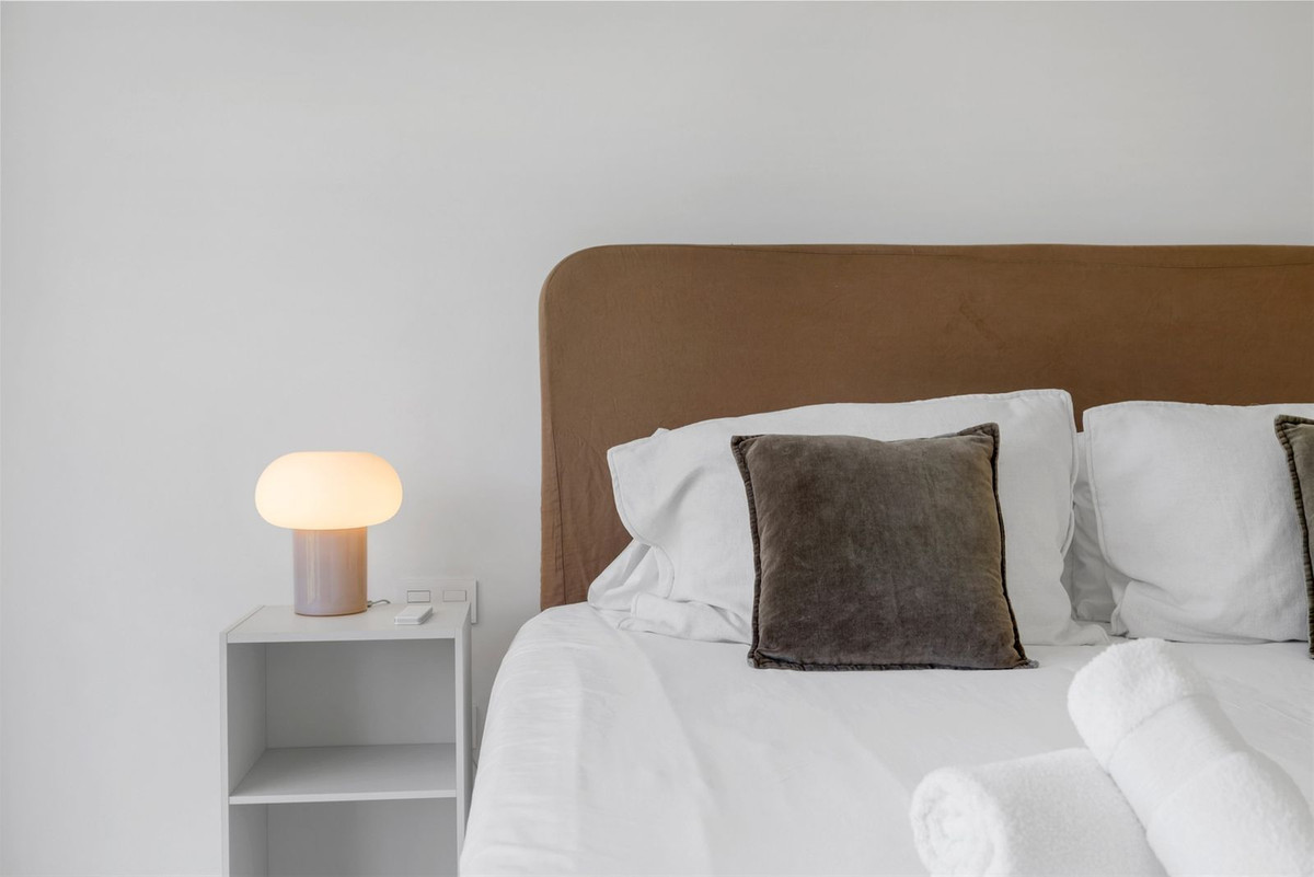 2 Bed Apartment for sale in Nueva Andalucía Costa Del Sol, Málaga, Spain