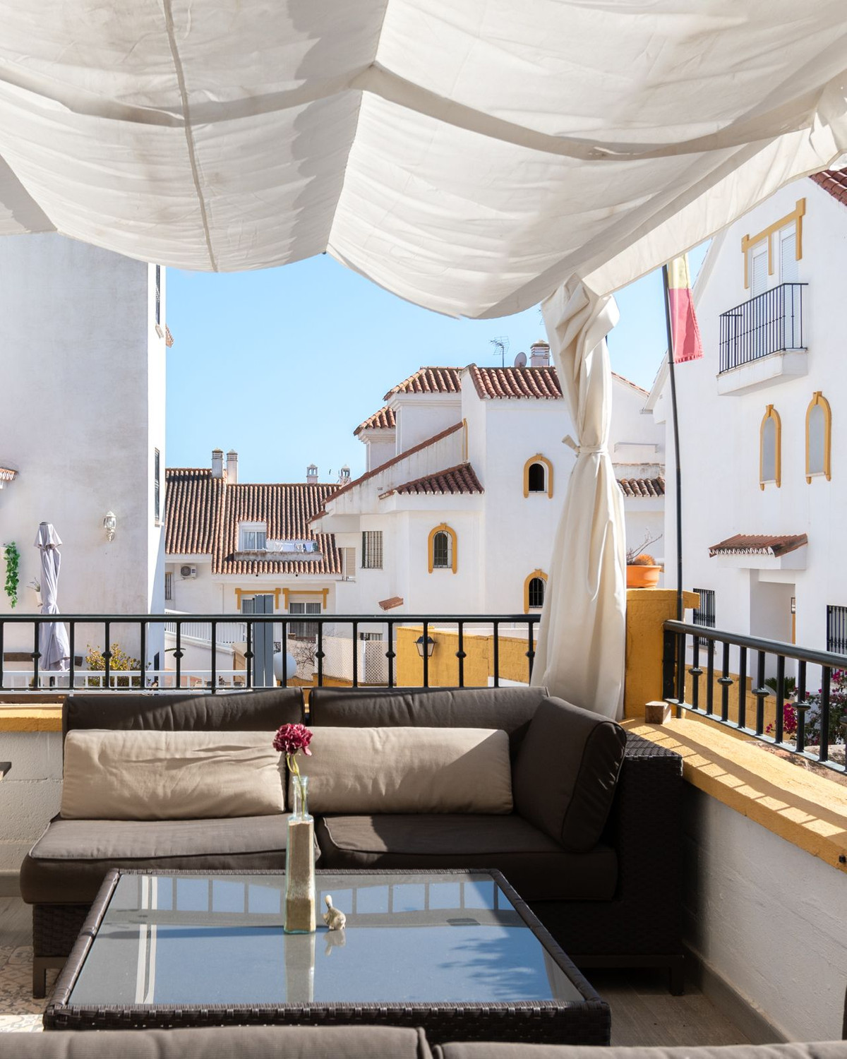 4 Bed Townhouse for sale in Sierrezuela Costa Del Sol, Málaga, Spain