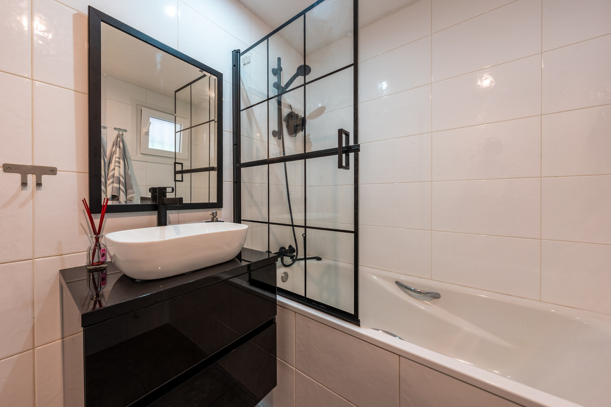 3 Bed Townhouse for sale in Hacienda Las Chapas Costa Del Sol, Málaga, Spain