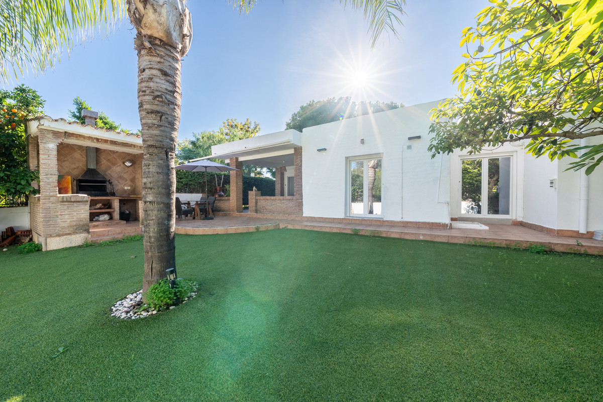 3 Bed Townhouse for sale in Hacienda Las Chapas Costa Del Sol, Málaga, Spain