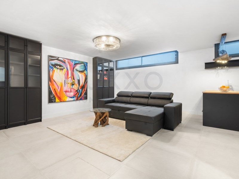 3 Bed Apartment for sale in Marbella Costa Del Sol, Málaga, Spain