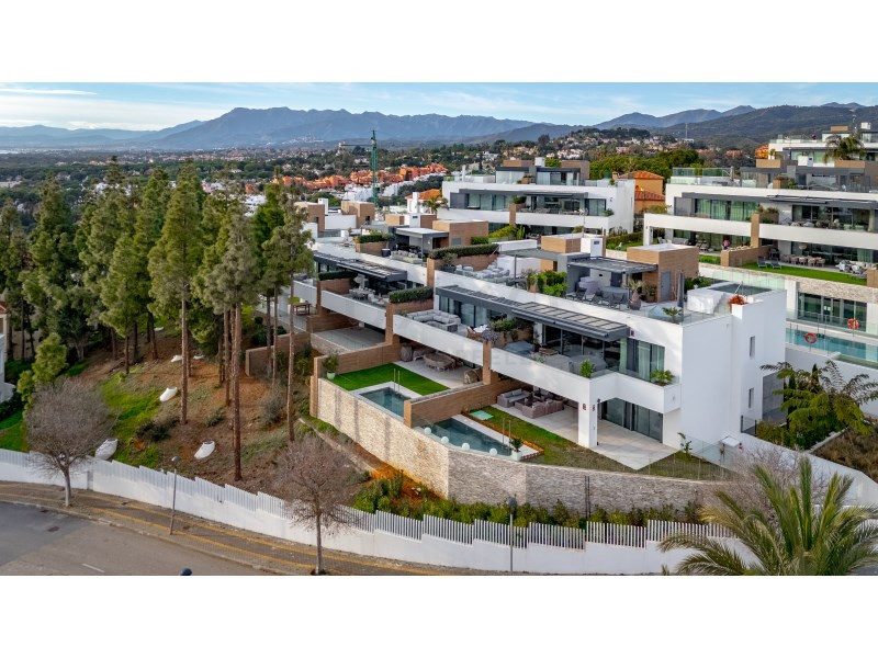 3 Bed Apartment for sale in Marbella Costa Del Sol, Málaga, Spain