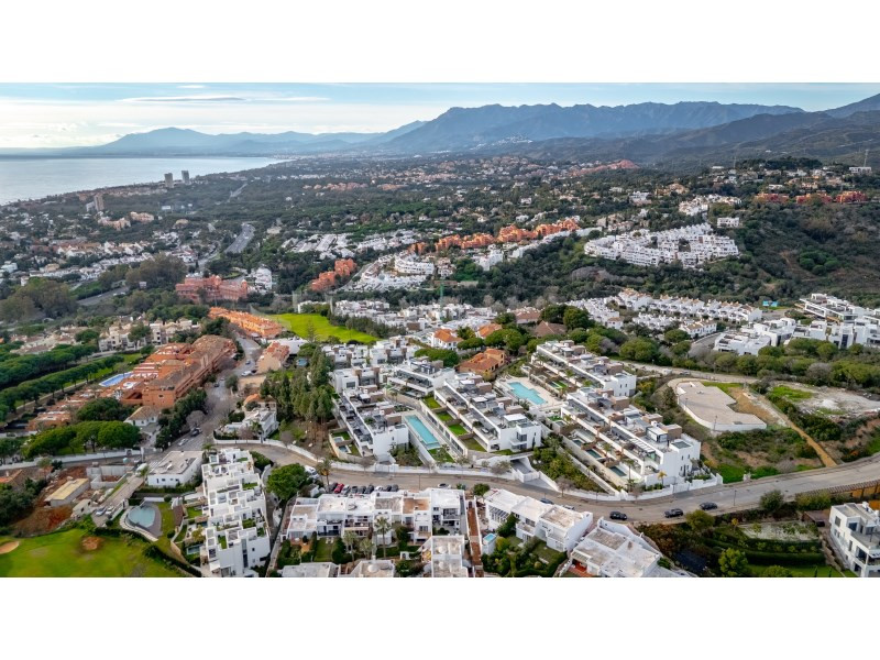 3 Bed Apartment for sale in Marbella Costa Del Sol, Málaga, Spain