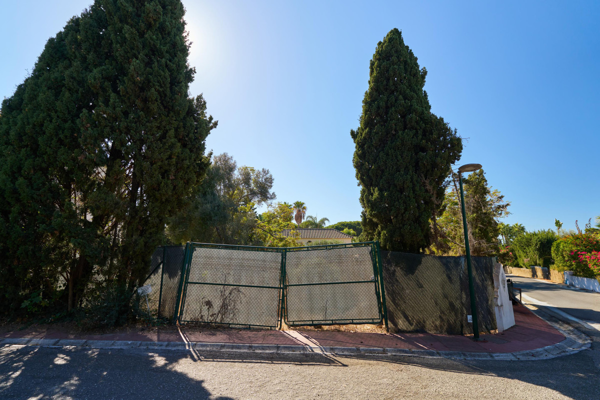 Plots for sale in Marbesa Costa Del Sol, Málaga, Spain