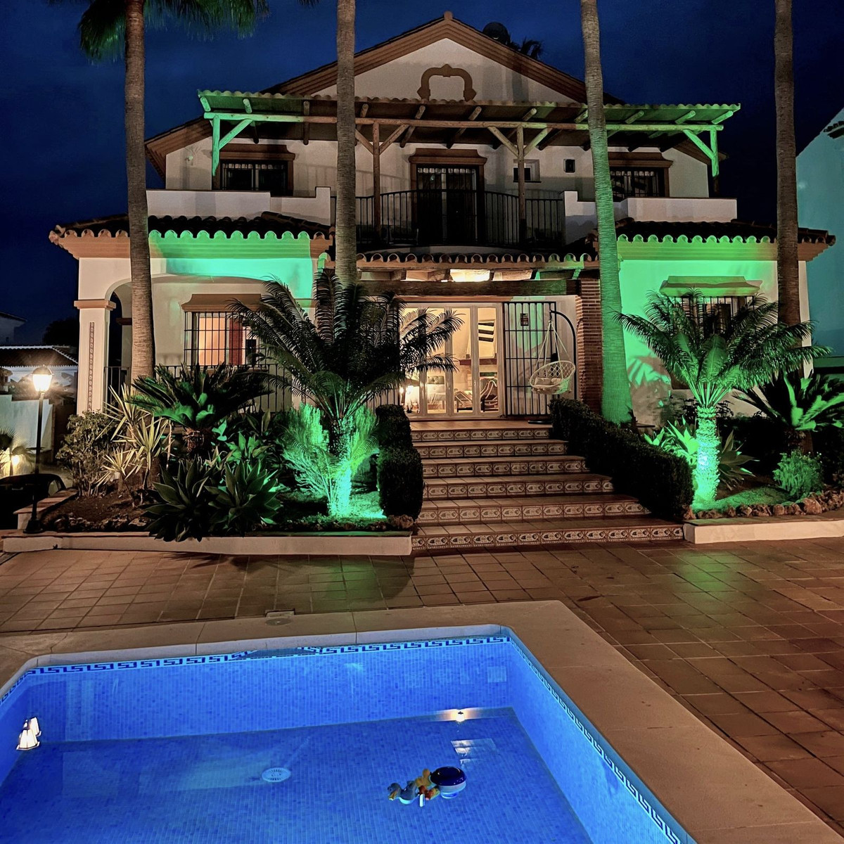 4 Bed Townhouse for sale in Alhaurín El Grande Costa Del Sol, Málaga, Spain
