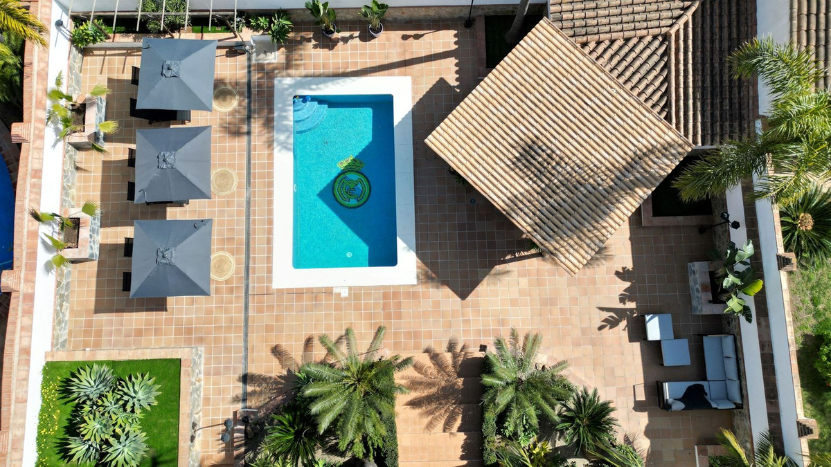 4 Bed Townhouse for sale in Alhaurín El Grande Costa Del Sol, Málaga, Spain