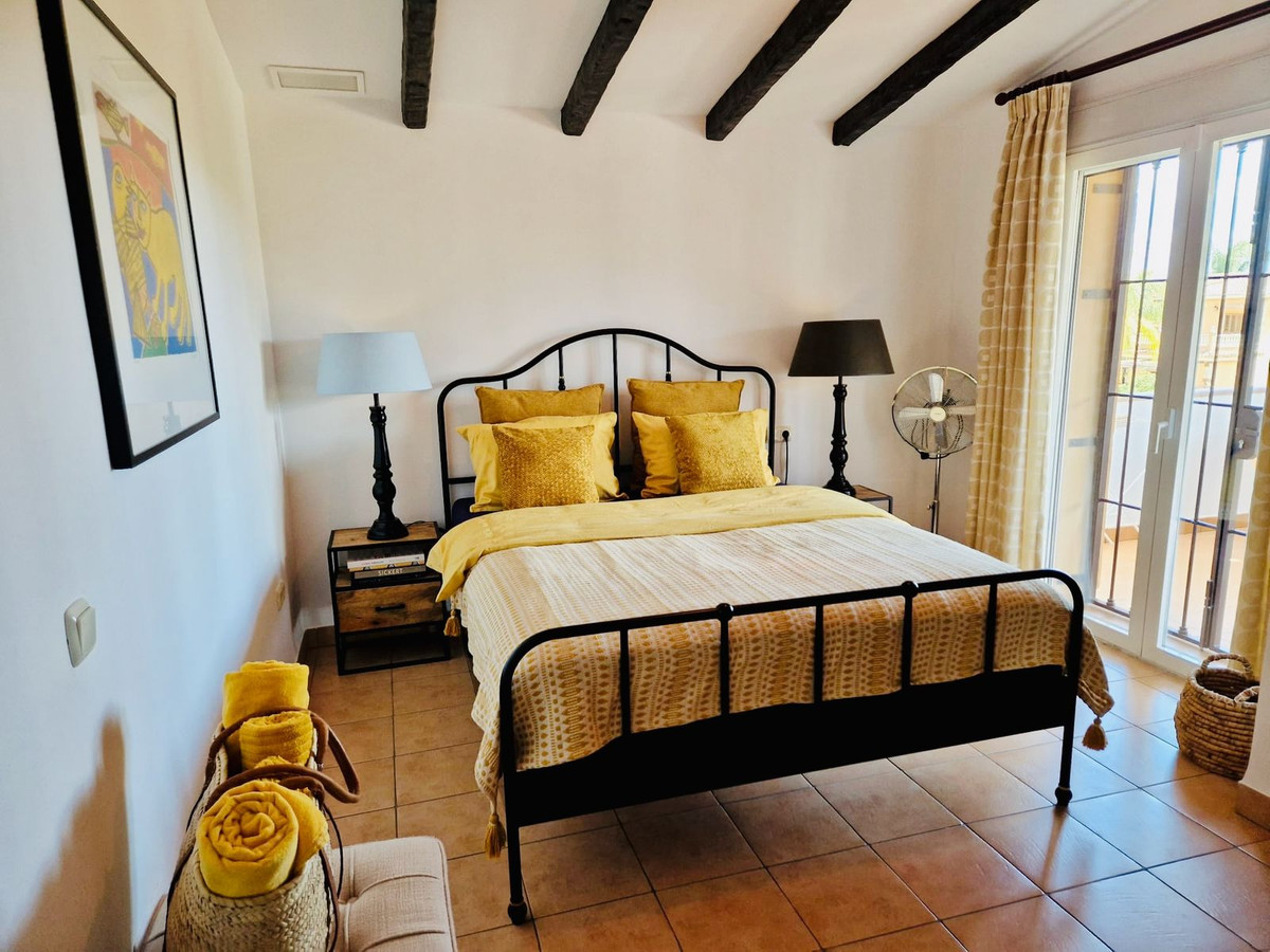 4 Bed Townhouse for sale in Alhaurín El Grande Costa Del Sol, Málaga, Spain