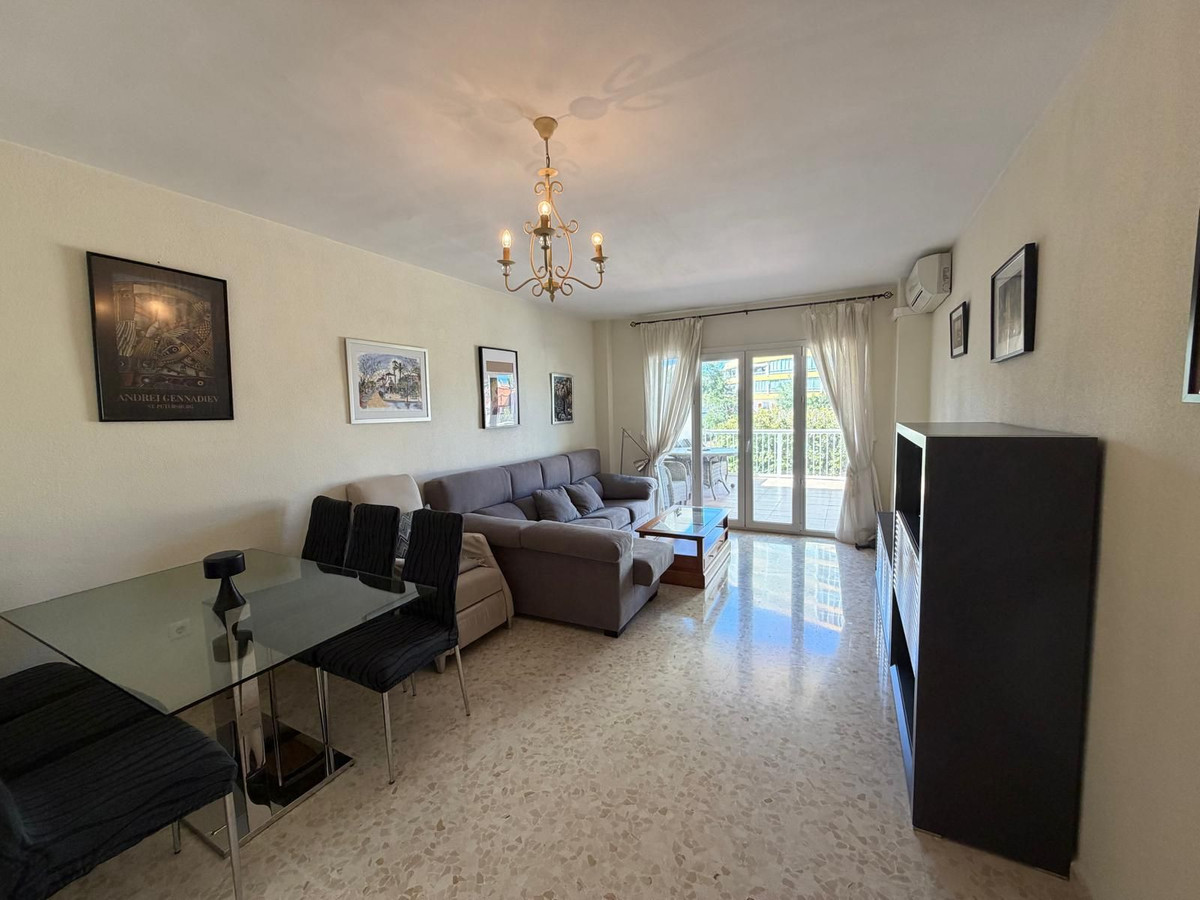 2 Bed Apartment for sale in Torreblanca Costa Del Sol, Málaga, Spain
