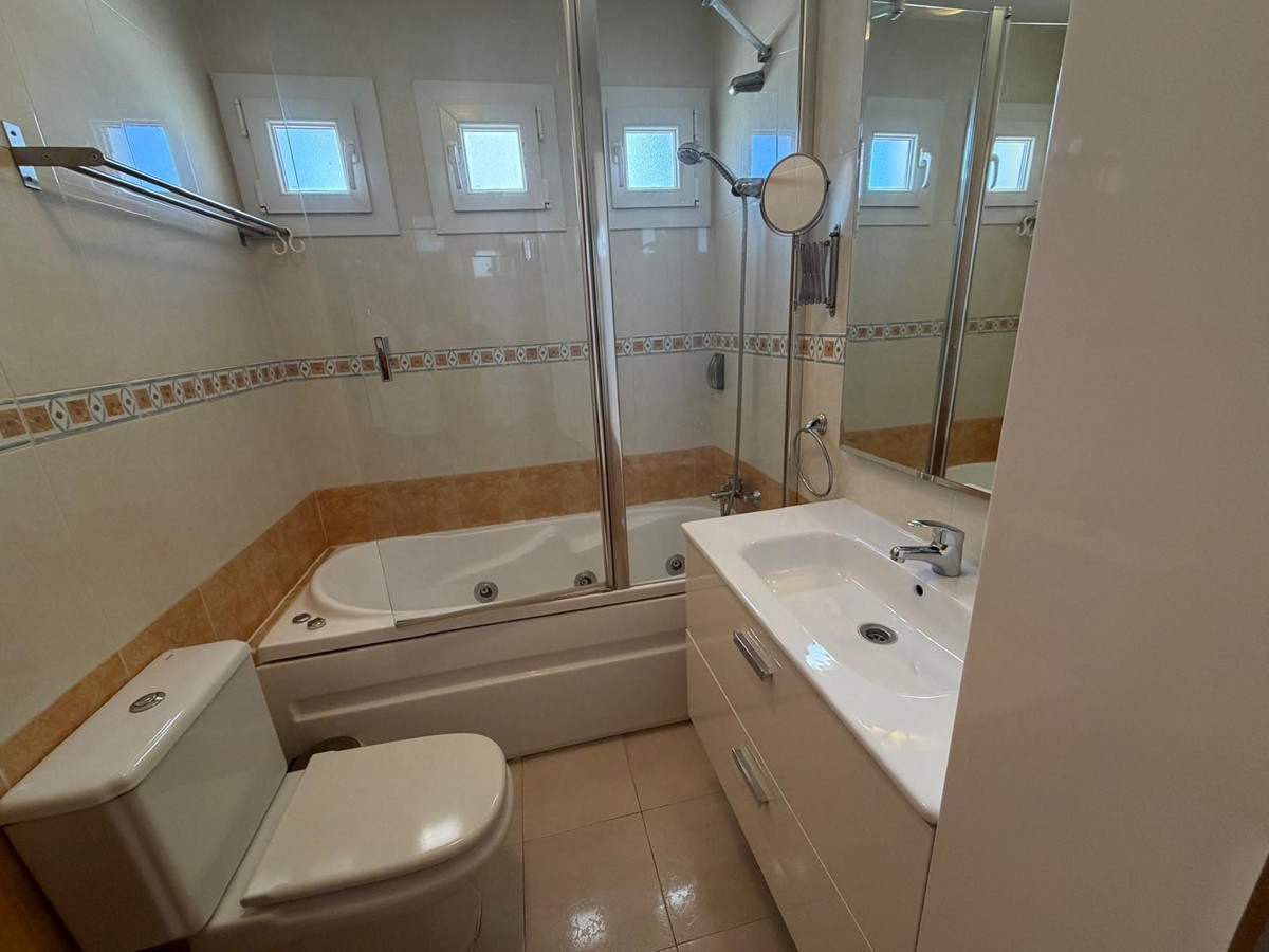 2 Bed Apartment for sale in Torreblanca Costa Del Sol, Málaga, Spain