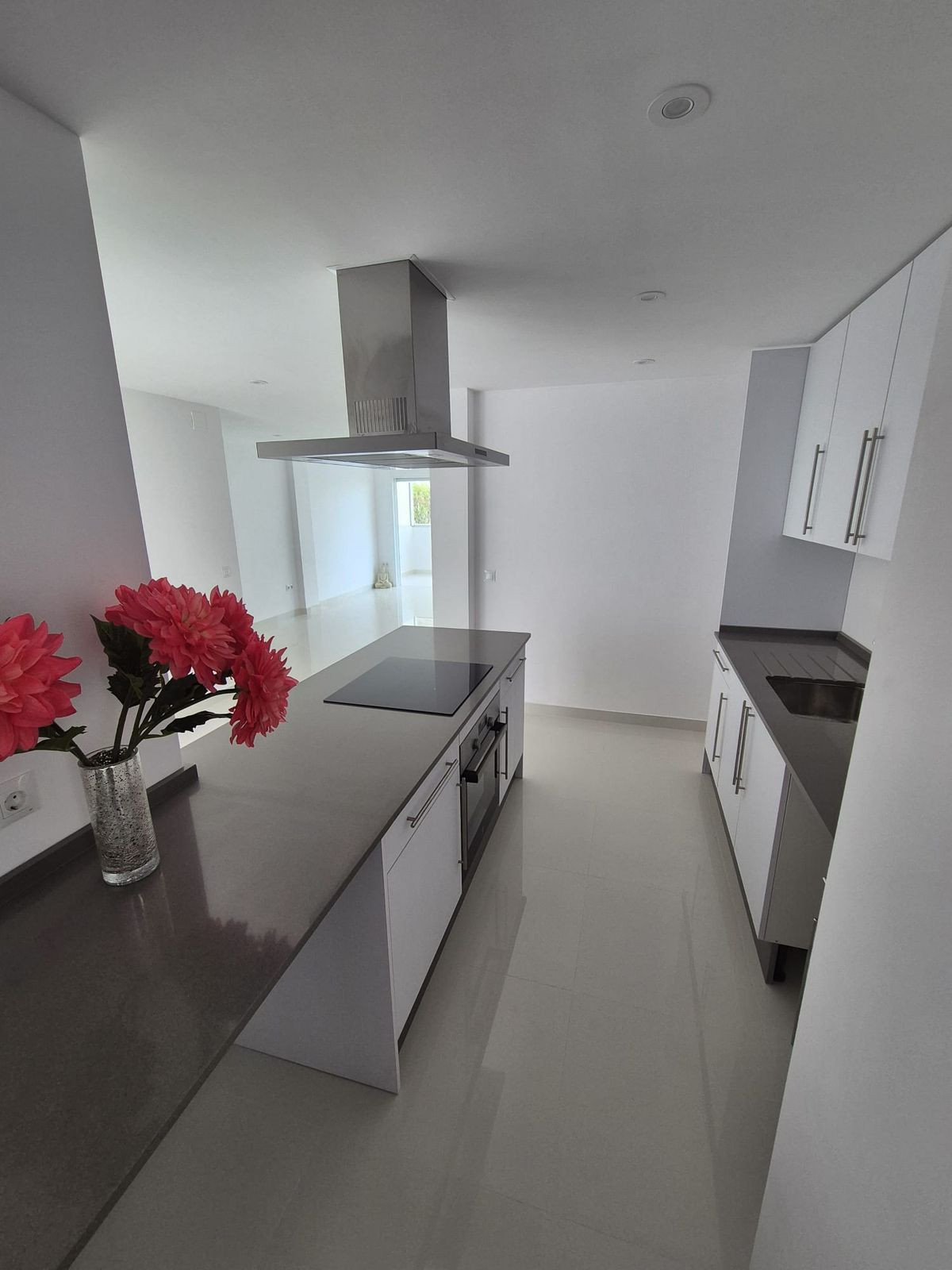 3 Bed Apartment for sale in Los Boliches Costa Del Sol, Málaga, Spain