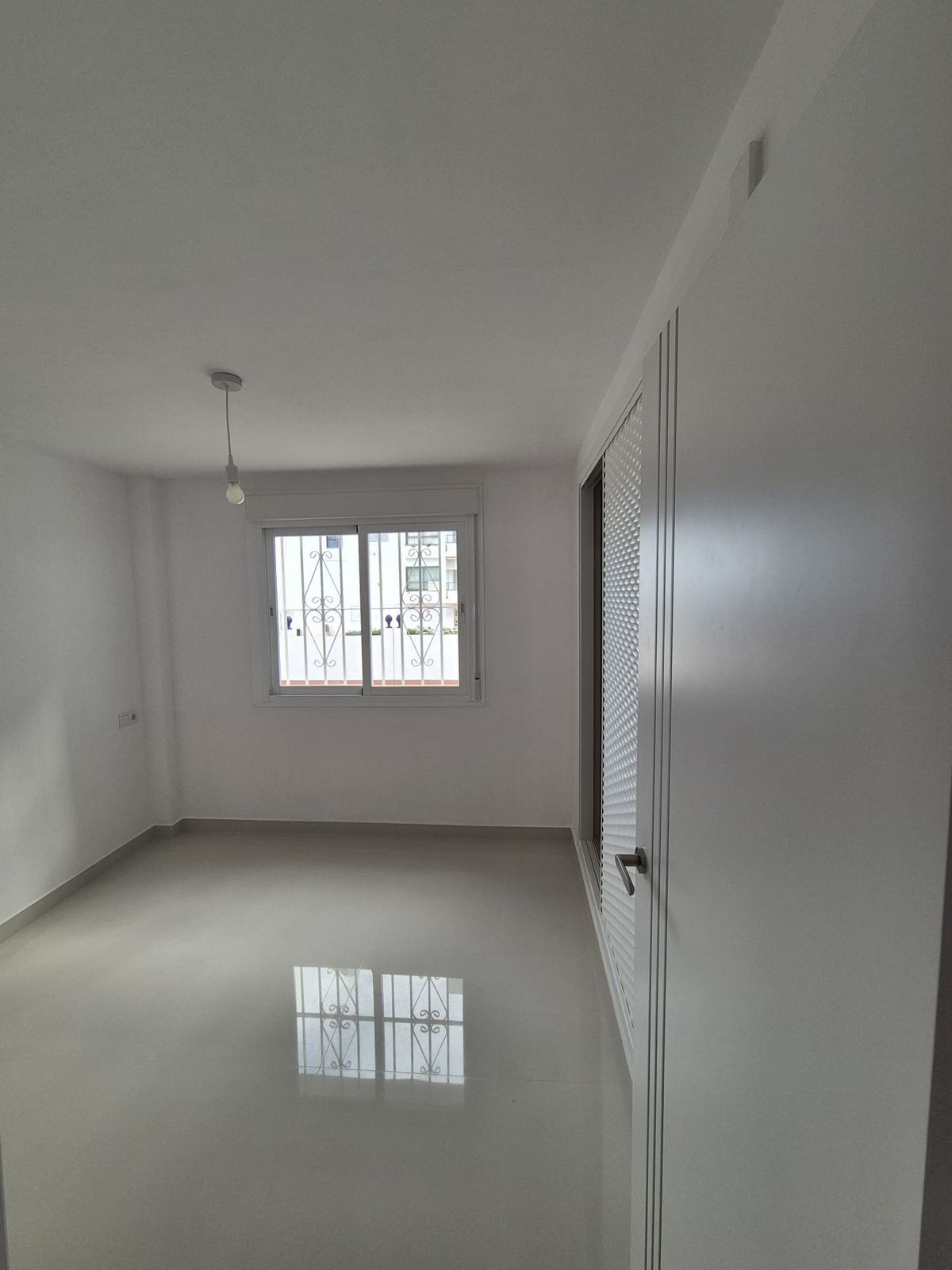 3 Bed Apartment for sale in Los Boliches Costa Del Sol, Málaga, Spain