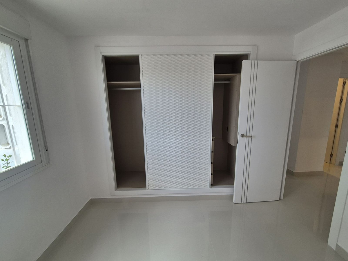 3 Bed Apartment for sale in Los Boliches Costa Del Sol, Málaga, Spain