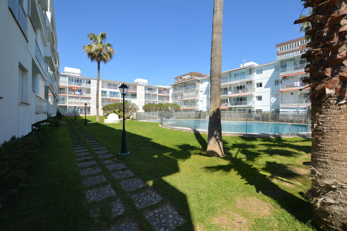 3 Bed Apartment for sale in Los Boliches Costa Del Sol, Málaga, Spain