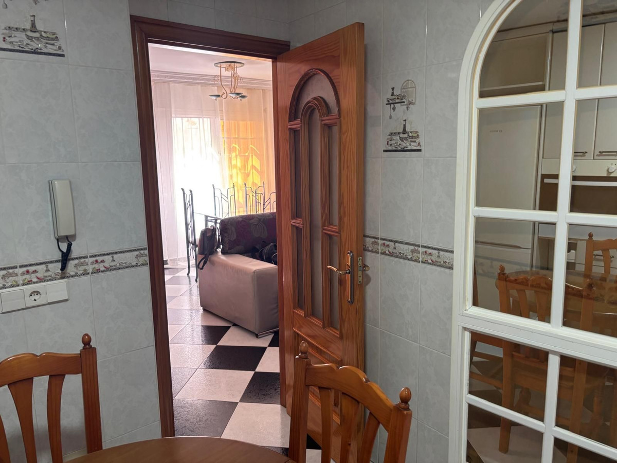 2 Bed Townhouse for sale in Estepona Costa Del Sol, Málaga, Spain