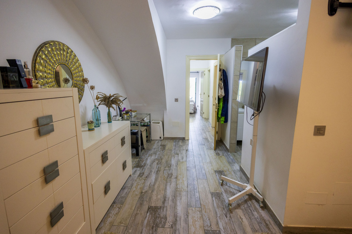 3 Bed Townhouse for sale in Estepona Costa Del Sol, Málaga, Spain