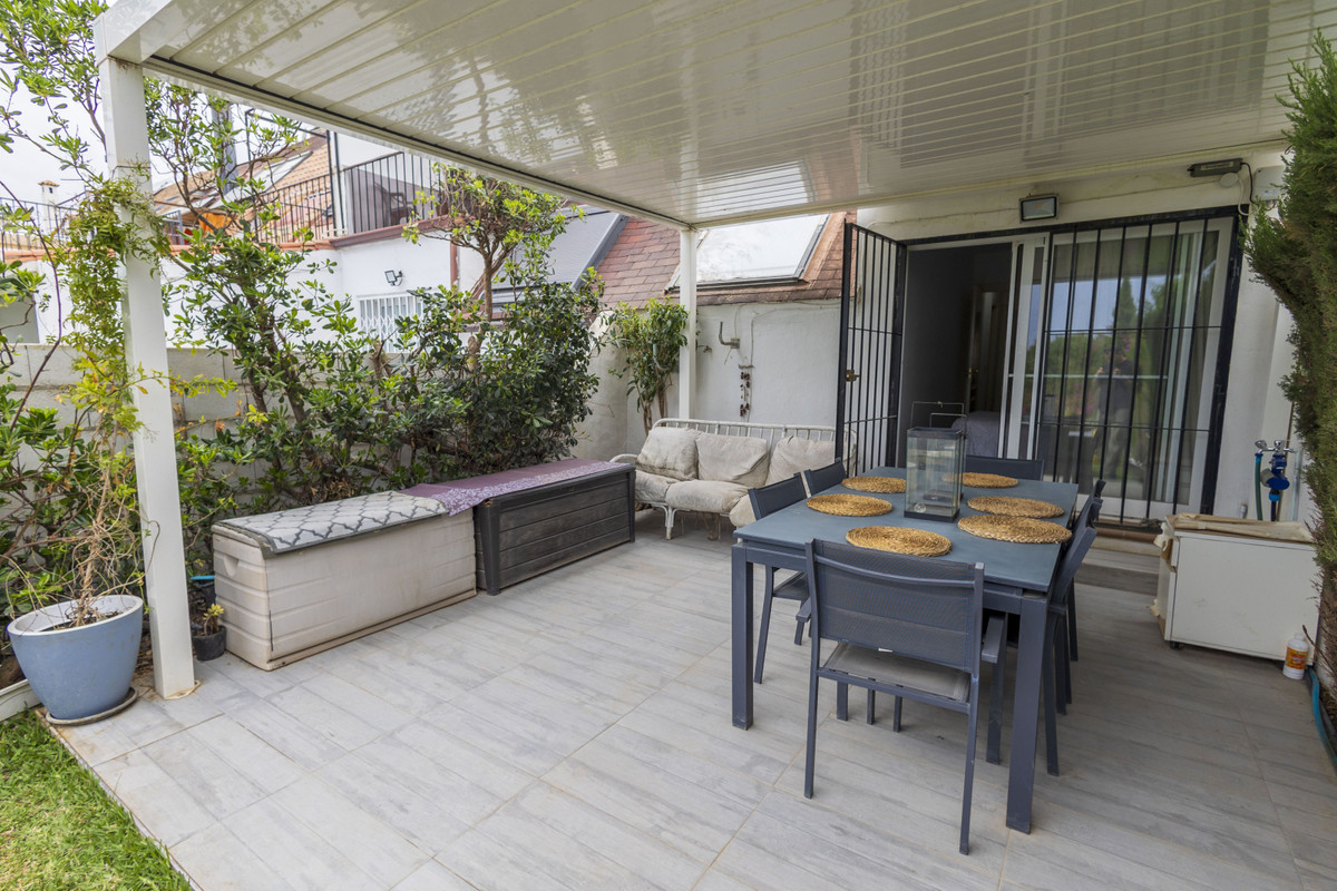3 Bed Townhouse for sale in Estepona Costa Del Sol, Málaga, Spain