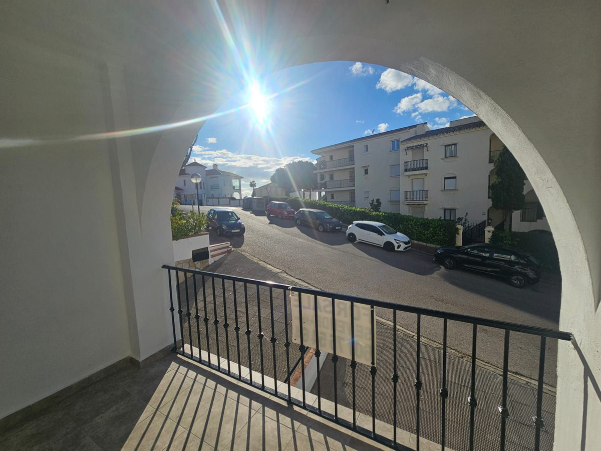 Se vende Apartamento Planta Baja de 1 dormitorios en Costa Del Sol, Málaga, España