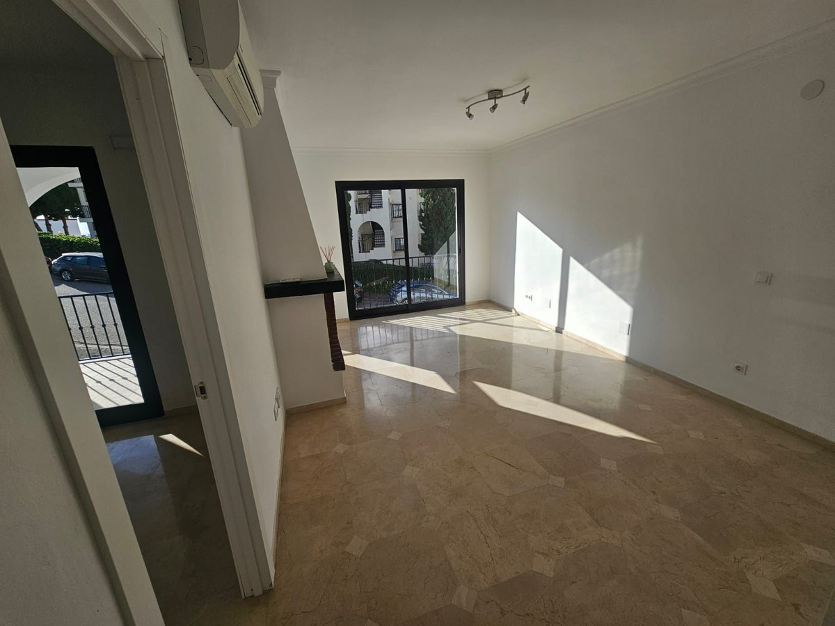 Se vende Apartamento Planta Baja de 1 dormitorios en Costa Del Sol, Málaga, España