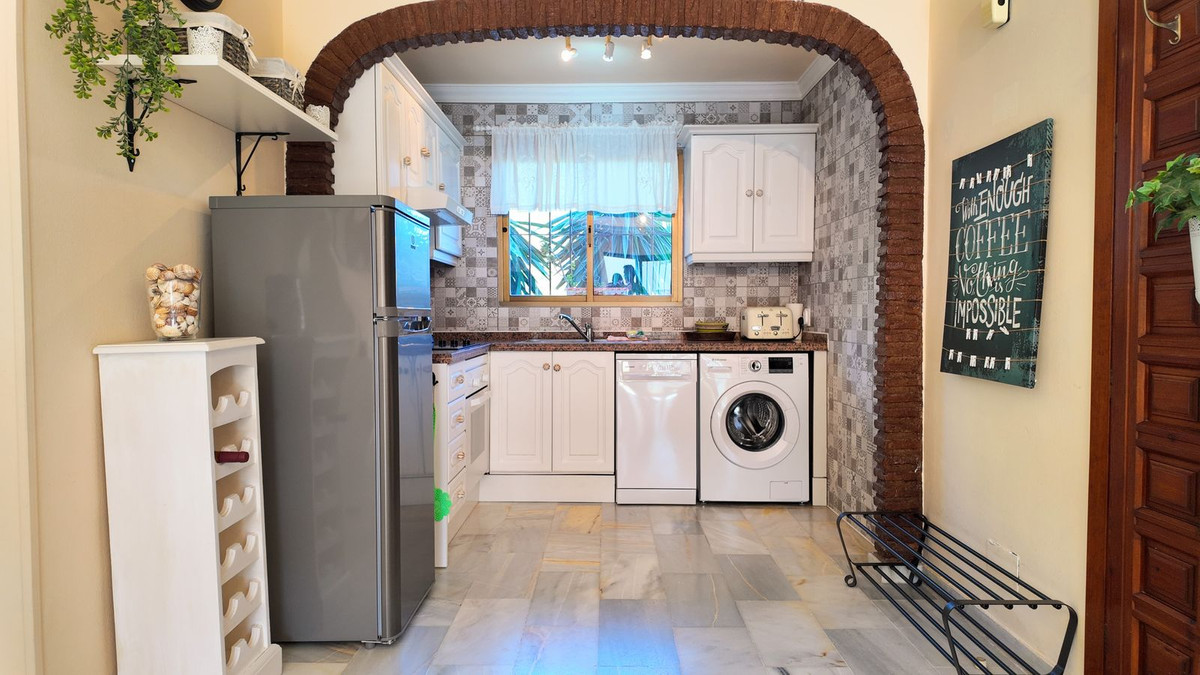 Se vende Apartamento Planta Baja de 2 dormitorios en Costa Del Sol, Málaga, España