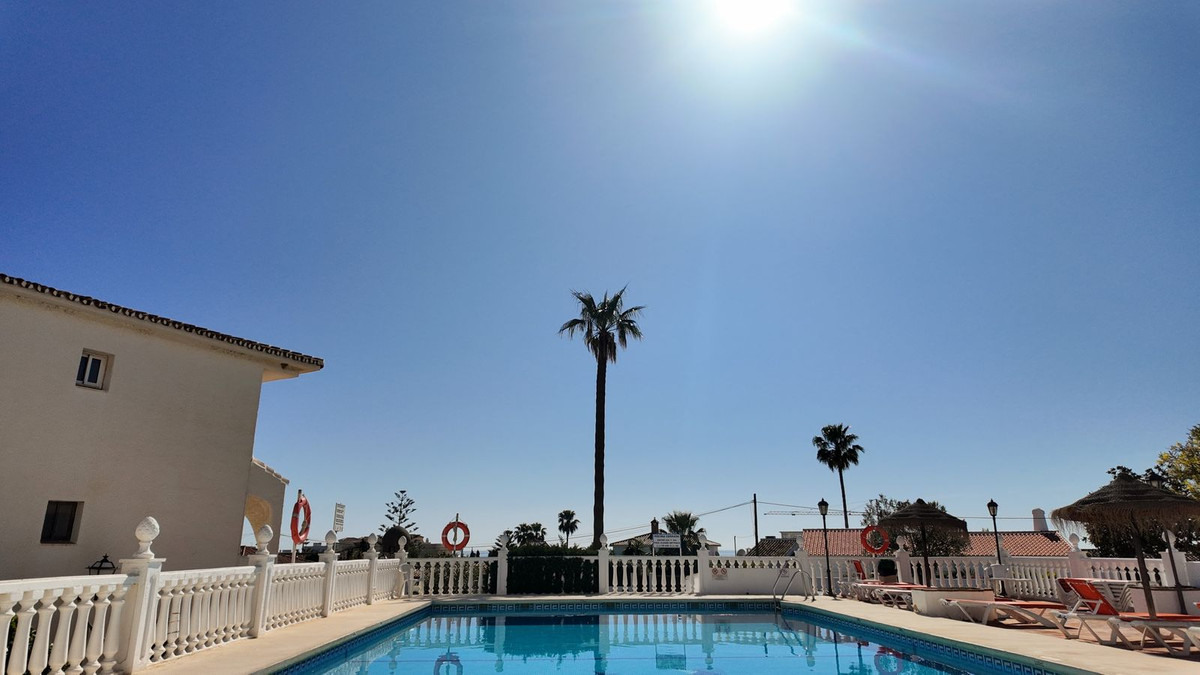 Se vende Apartamento Planta Baja de 2 dormitorios en Costa Del Sol, Málaga, España