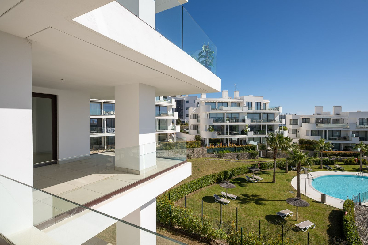 3 Bed Apartment for sale in Fuengirola Costa Del Sol, Málaga, Spain