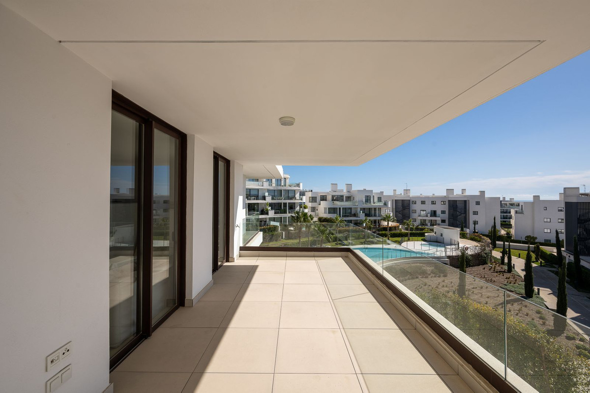 3 Bed Apartment for sale in Fuengirola Costa Del Sol, Málaga, Spain