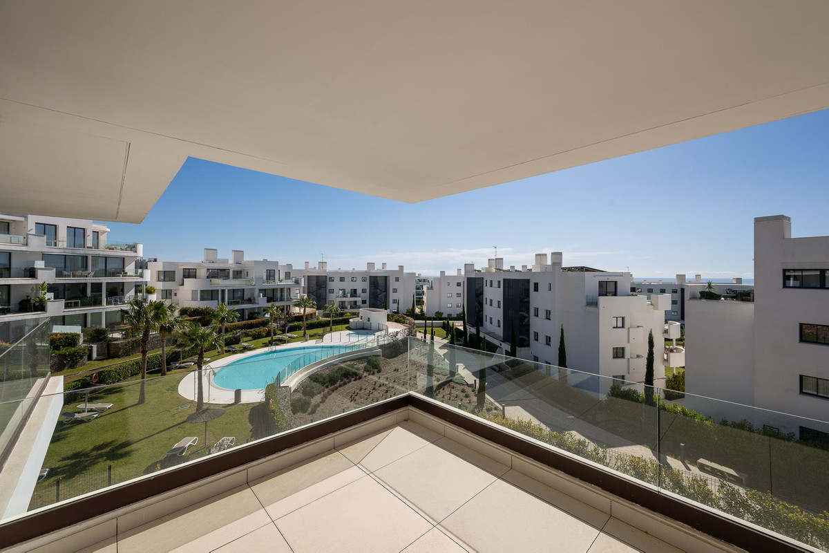 3 Bed Apartment for sale in Fuengirola Costa Del Sol, Málaga, Spain