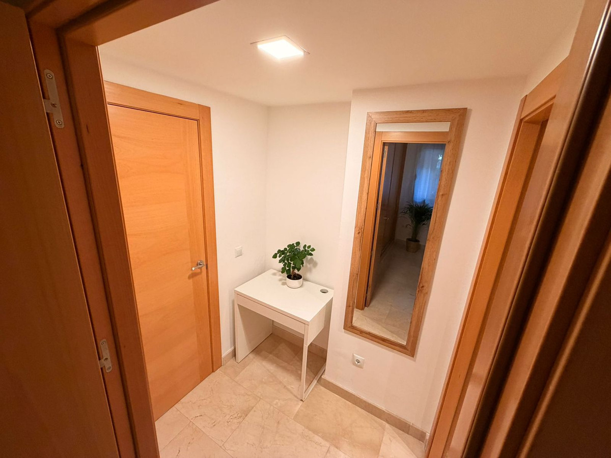 2 Bed Apartment for sale in El Paraiso Costa Del Sol, Málaga, Spain