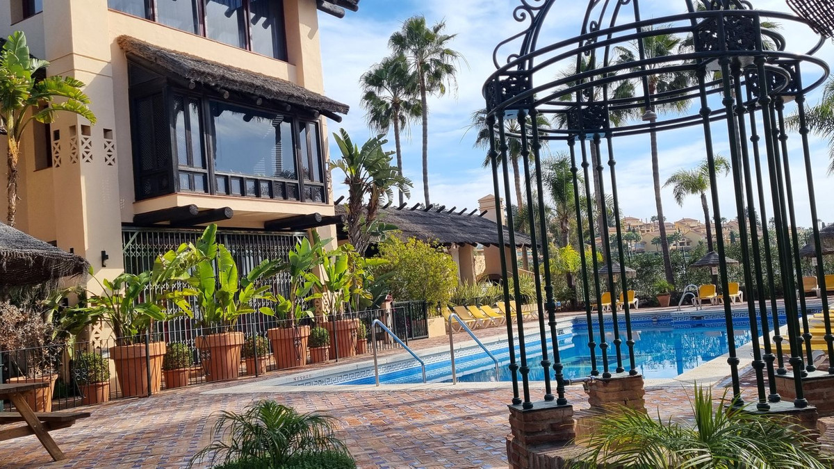 3 Bed Townhouse for sale in Nueva Andalucía Costa Del Sol, Málaga, Spain