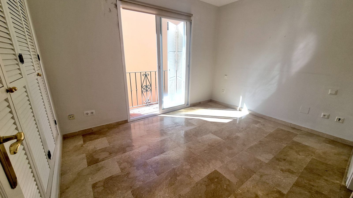 3 Bed Townhouse for sale in Nueva Andalucía Costa Del Sol, Málaga, Spain