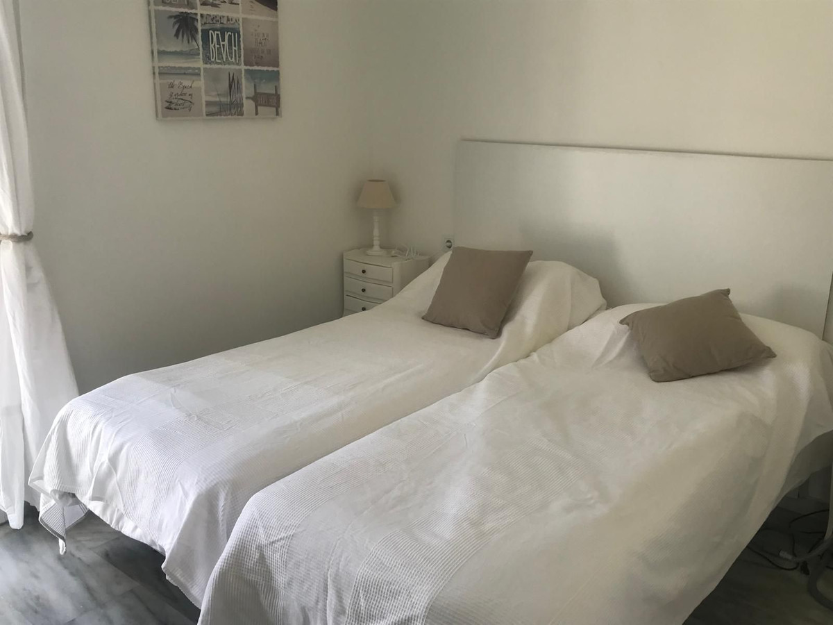 2 Bed Apartment for sale in Estepona Costa Del Sol, Málaga, Spain