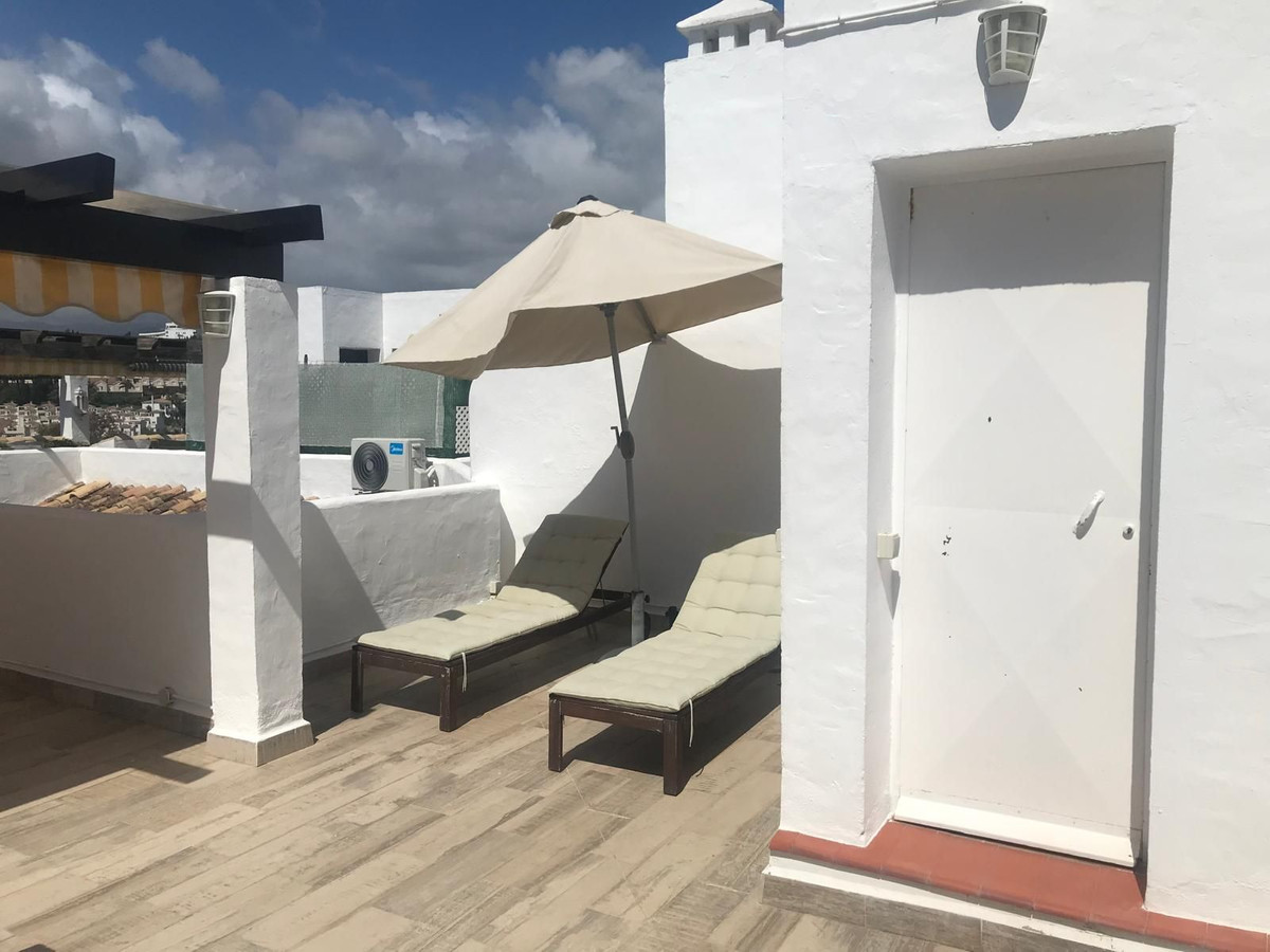 2 Bed Apartment for sale in Estepona Costa Del Sol, Málaga, Spain