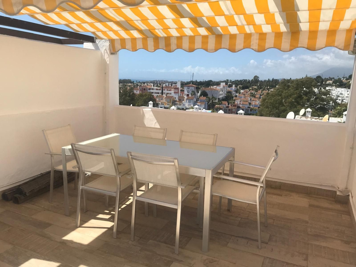 2 Bed Apartment for sale in Estepona Costa Del Sol, Málaga, Spain