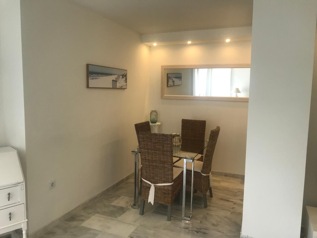 2 Bed Apartment for sale in Estepona Costa Del Sol, Málaga, Spain