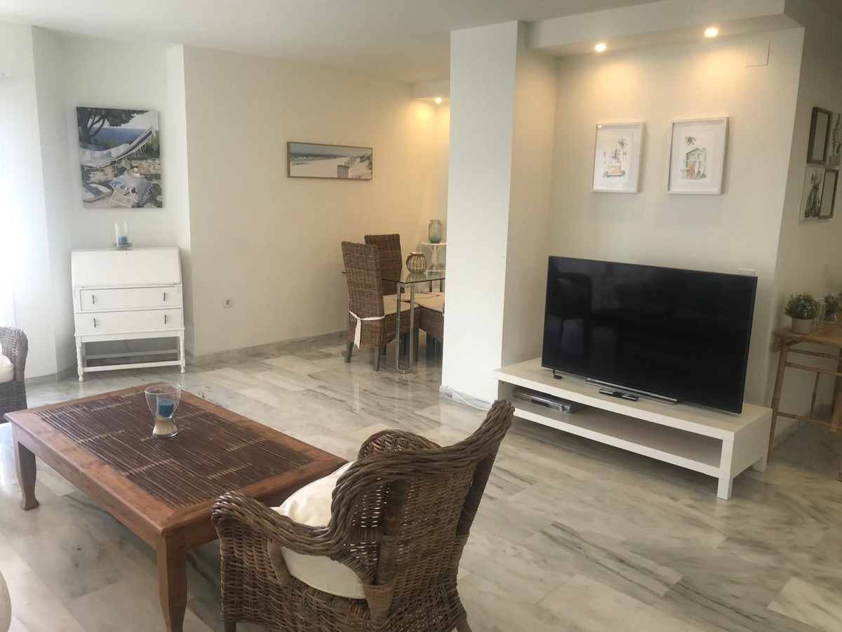 2 Bed Apartment for sale in Estepona Costa Del Sol, Málaga, Spain