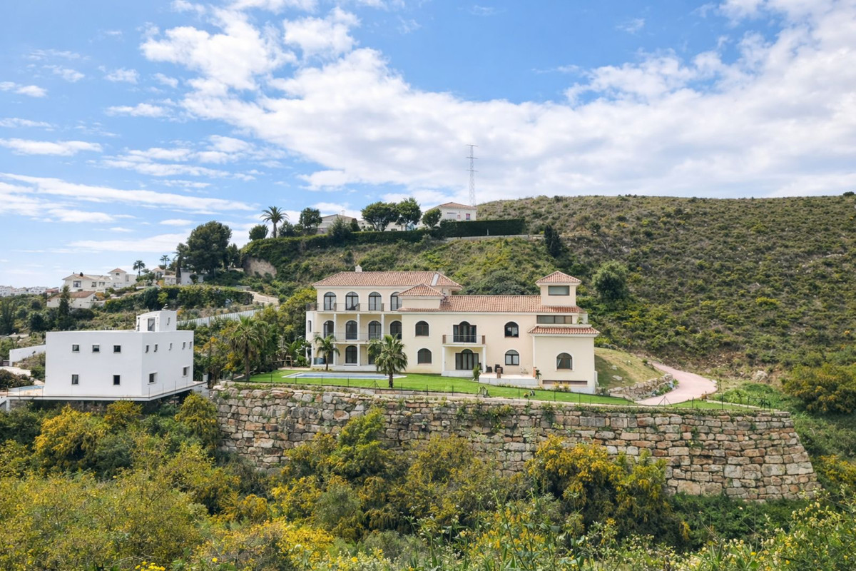 Se vende Villa - Chalet de 7 dormitorios en Costa Del Sol, Málaga, España